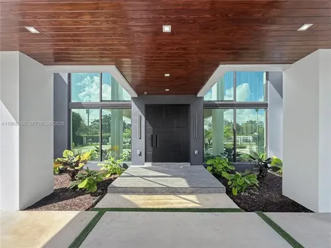 11481 SW 93 Street Miami FL 33176