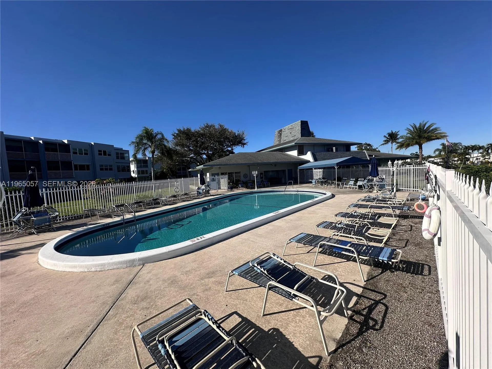 2223 Park Lane Hollywood FL 33021