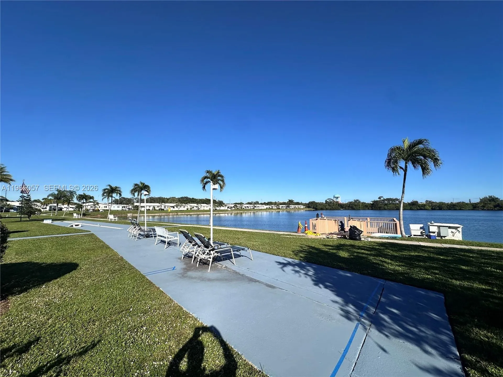 2223 Park Lane Hollywood FL 33021