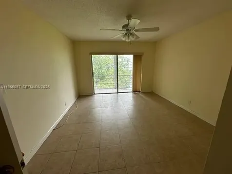 2223 Park Lane Hollywood FL 33021