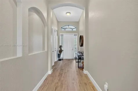 8782 NW 41st Street Cooper City FL 33024