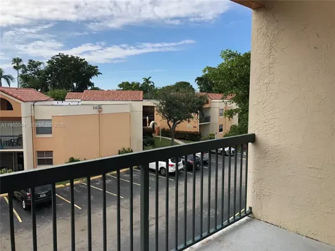 6280 NW 186th Street Hialeah FL 33015