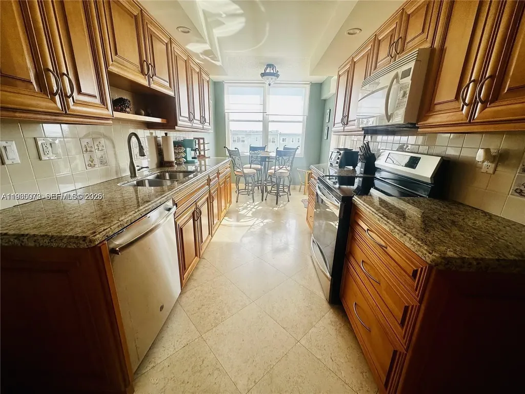 1501 S Ocean Drive Hollywood FL 33019