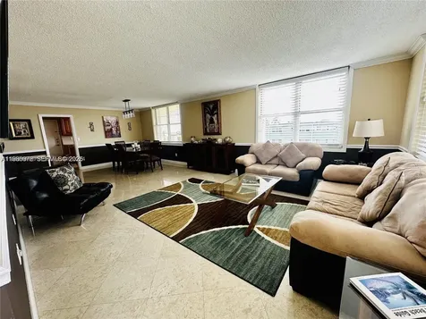 1501 S Ocean Drive Hollywood FL 33019