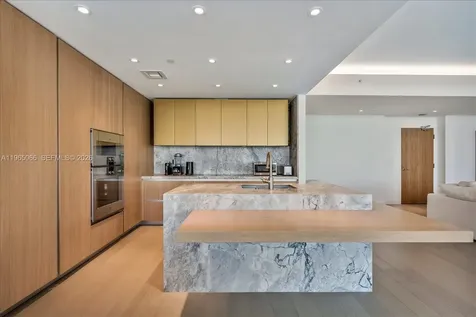 501 West Avenue Miami Beach FL 33139