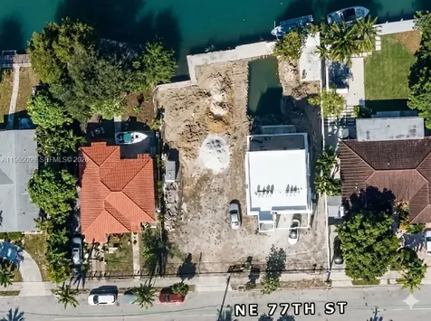 531 NE 77 Miami FL 33138