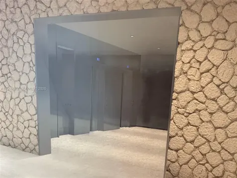 5555 Collins Avenue Miami Beach FL 33140