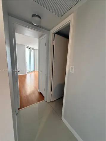 5555 Collins Avenue Miami Beach FL 33140