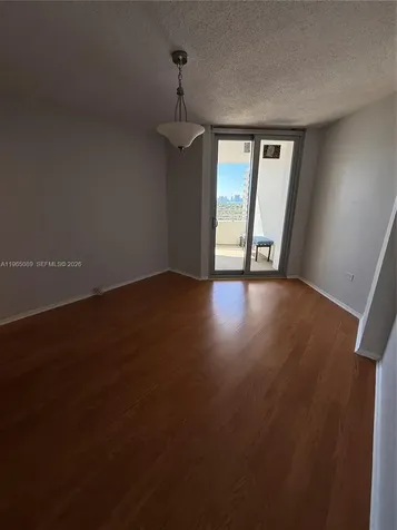 5555 Collins Avenue Miami Beach FL 33140