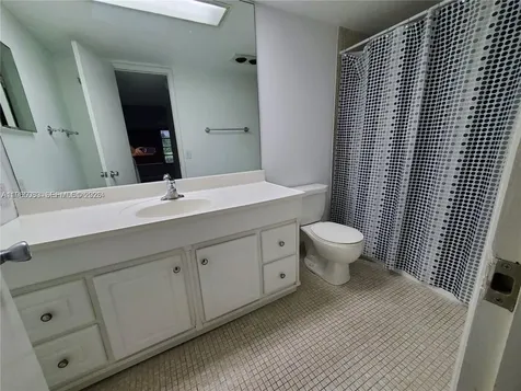 2900 N Palm Aire Drive Pompano Beach FL 33069