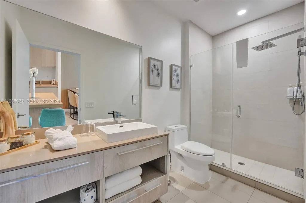 4111 S Ocean Drive Hollywood FL 33019