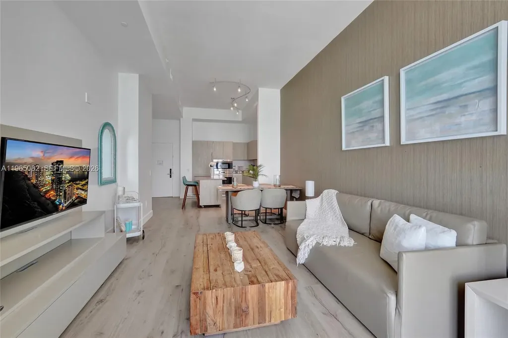 4111 S Ocean Drive Hollywood FL 33019