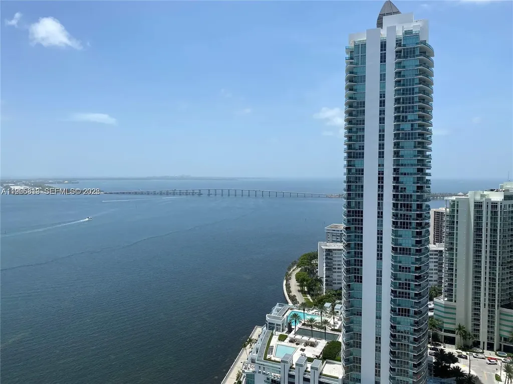 1155 Brickell Bay Drive Miami FL 33131