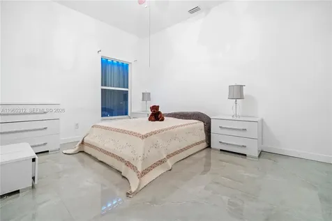 2025 NW 7th Terrace Cape Coral FL 33993