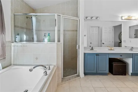 2025 NW 7th Terrace Cape Coral FL 33993