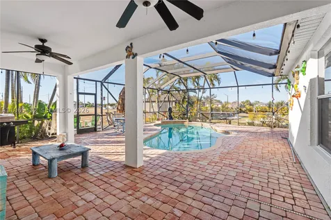 2025 NW 7th Terrace Cape Coral FL 33993