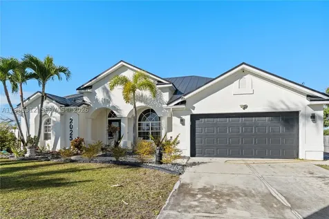 2025 NW 7th Terrace Cape Coral FL 33993