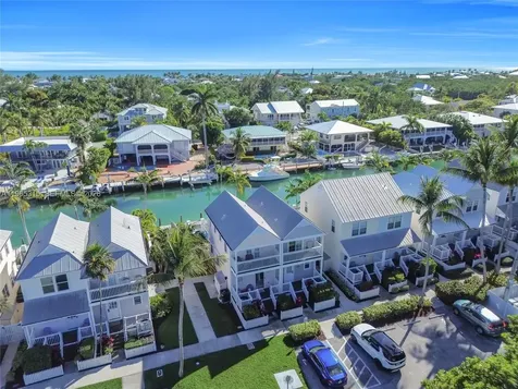7026 Harbor Village Drive Duck FL 33050