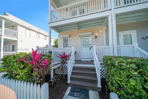 7026 Harbor Village Drive Duck FL 33050