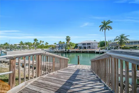 7026 Harbor Village Drive Duck FL 33050
