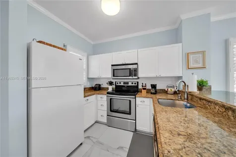 7026 Harbor Village Drive Duck FL 33050