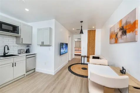 3321 NW 19th Terrace Miami FL 33125