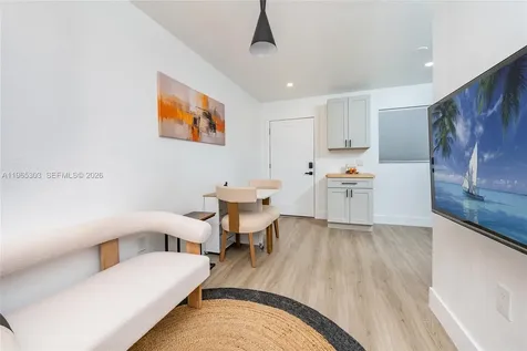 3321 NW 19th Terrace Miami FL 33125
