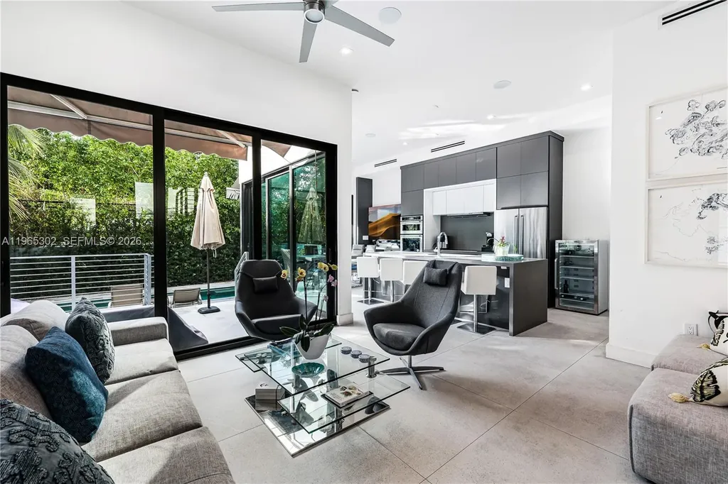 640 Fernwood Road Key Biscayne FL 33149