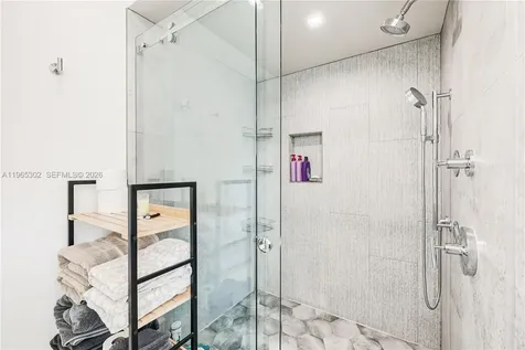 640 Fernwood Road Key Biscayne FL 33149
