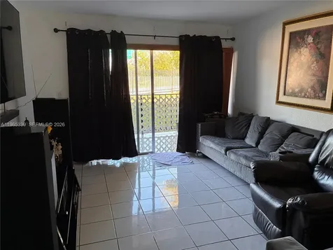 1900 W 68th Street Hialeah FL 33014