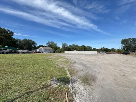 2621 Griffin Road Dania Beach FL 33312
