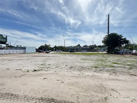2621 Griffin Road Dania Beach FL 33312