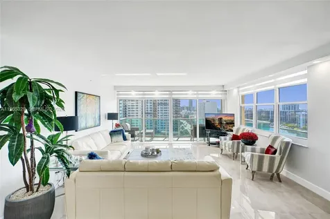 2501 S Ocean Drive Hollywood FL 33019