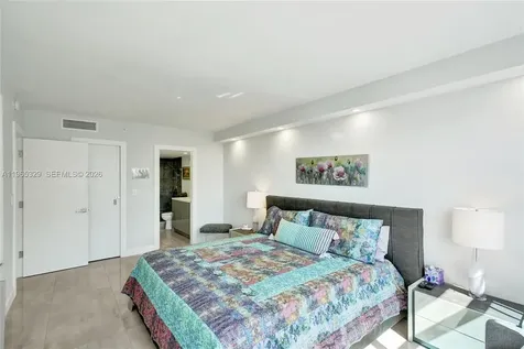 2501 S Ocean Drive Hollywood FL 33019