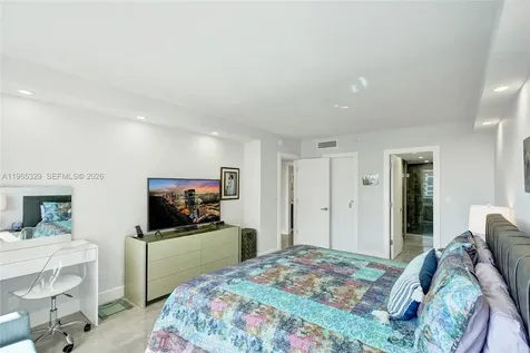 2501 S Ocean Drive Hollywood FL 33019