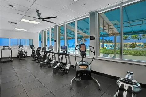 2501 S Ocean Drive Hollywood FL 33019