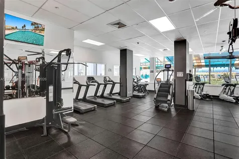 2501 S Ocean Drive Hollywood FL 33019