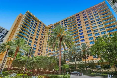 2501 S Ocean Drive Hollywood FL 33019