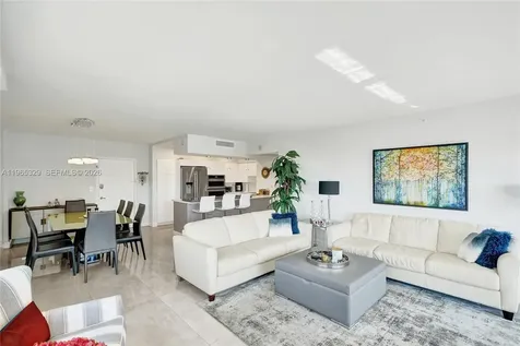 2501 S Ocean Drive Hollywood FL 33019