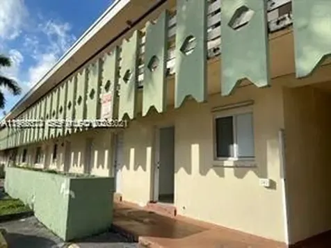 North Miami Beach FL 33162