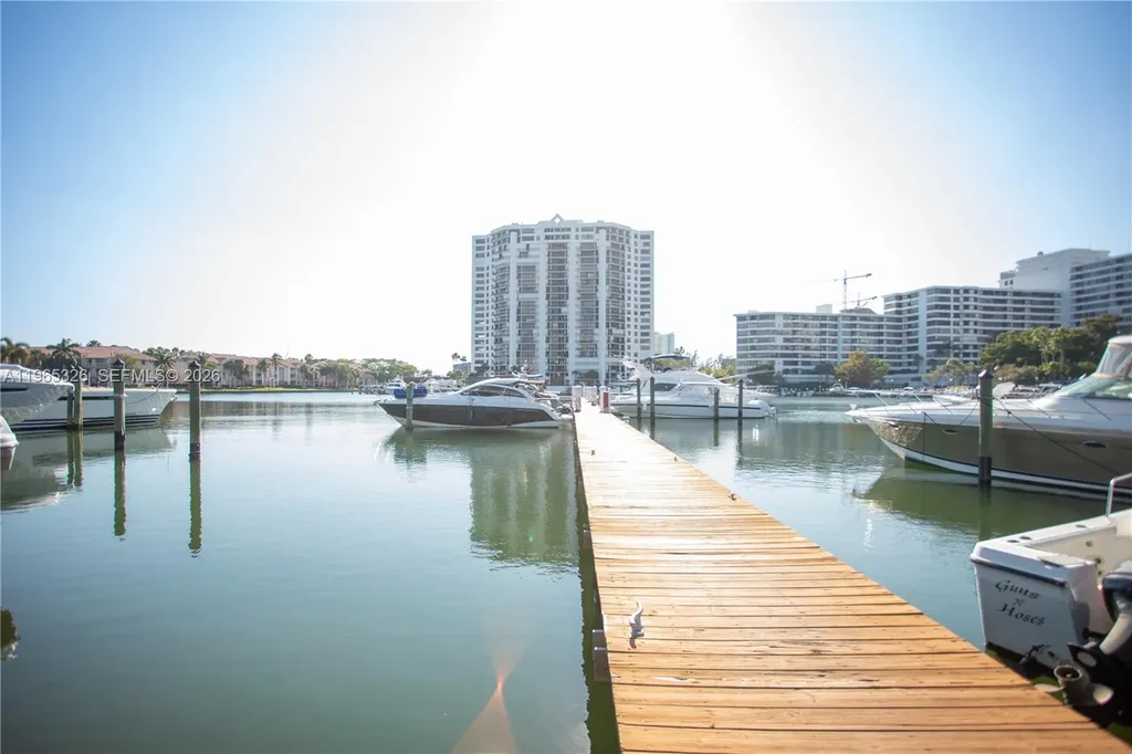 523 Leslie Drive Hallandale Beach FL 33009
