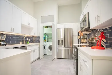 523 Leslie Drive Hallandale Beach FL 33009