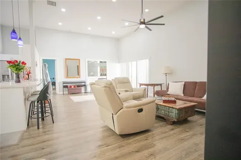 523 Leslie Drive Hallandale Beach FL 33009