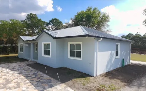 548 Bald Cypress Avenue Clewiston FL 33440