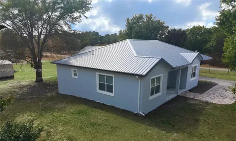 548 Bald Cypress Avenue Clewiston FL 33440