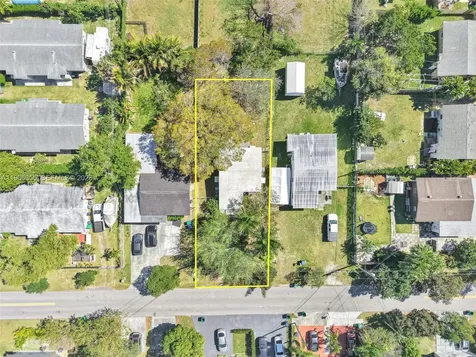 16901 SW 94th Avenue Palmetto Bay FL 33157