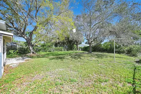 16901 SW 94th Avenue Palmetto Bay FL 33157