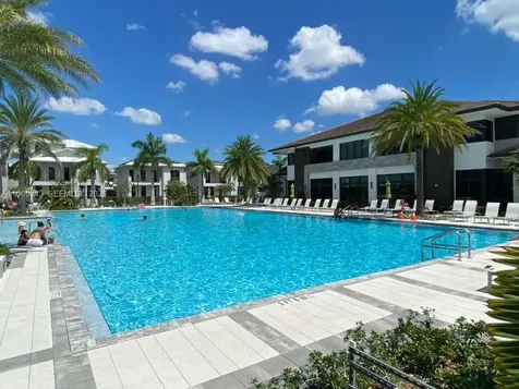 4636 NW 84th Avenue Doral FL 33166