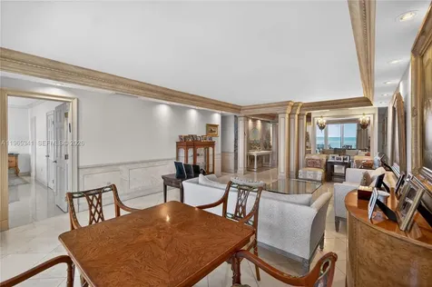 5001 Collins Avenue Miami Beach FL 33140