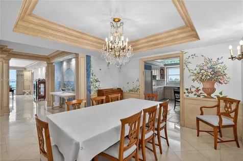 5001 Collins Avenue Miami Beach FL 33140